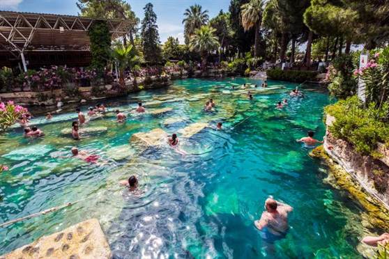 pamukkale cleopatra pool swimming tour